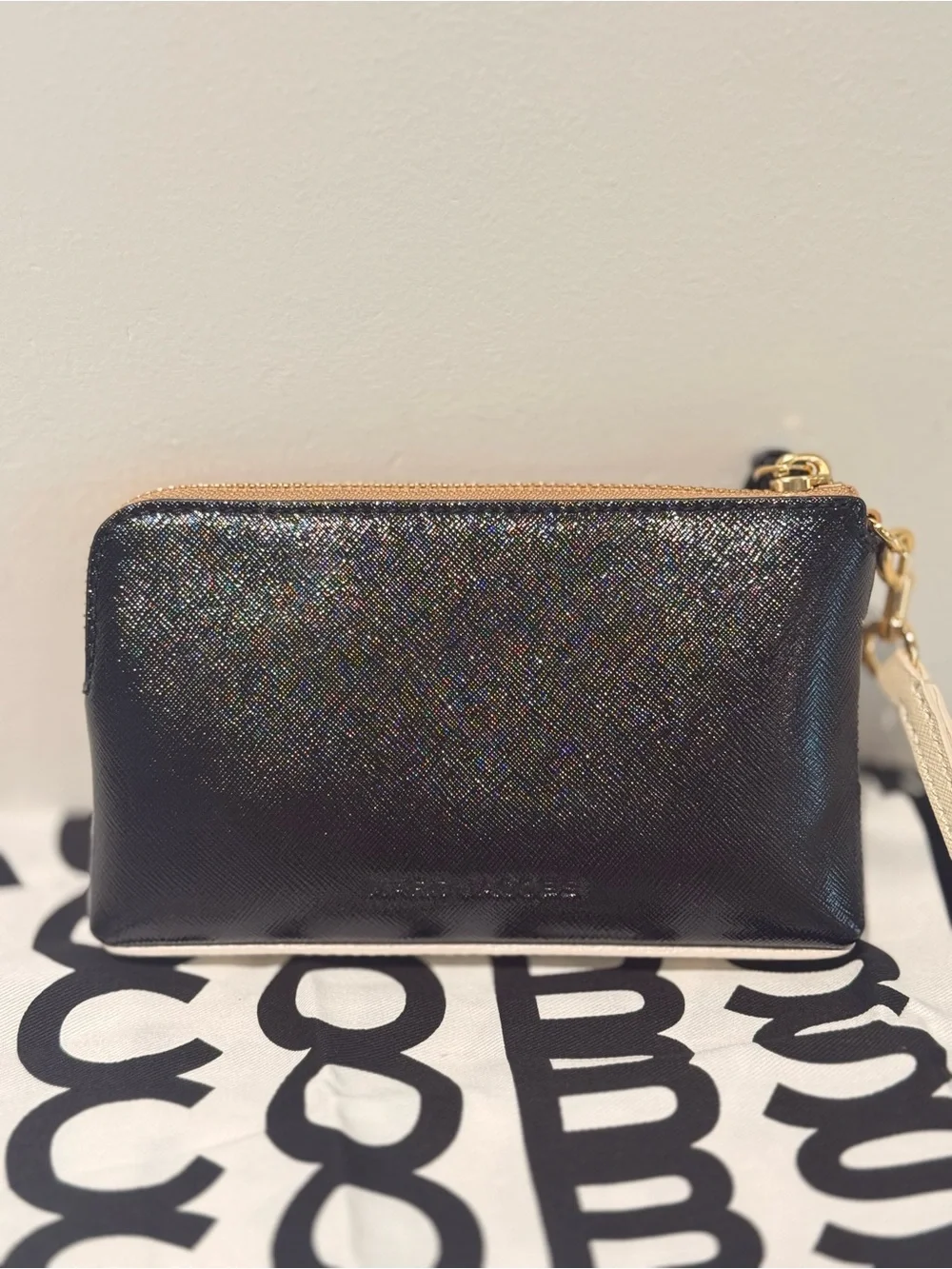 NWT Marc Jacobs j Marc wristlet - camel multi